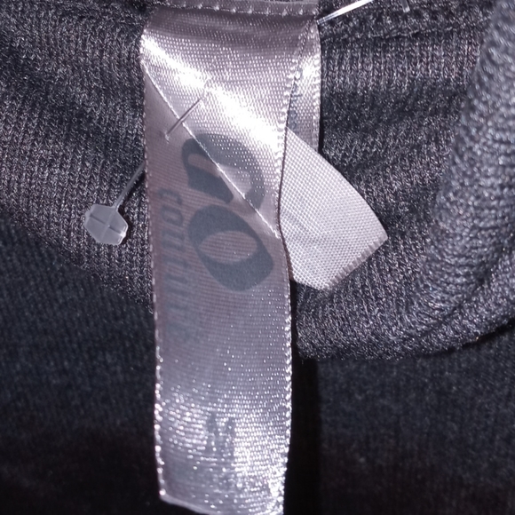 Go Couture Charcoal Sweater with Lion High Low Tunic Size Medium - Picture 5 of 5